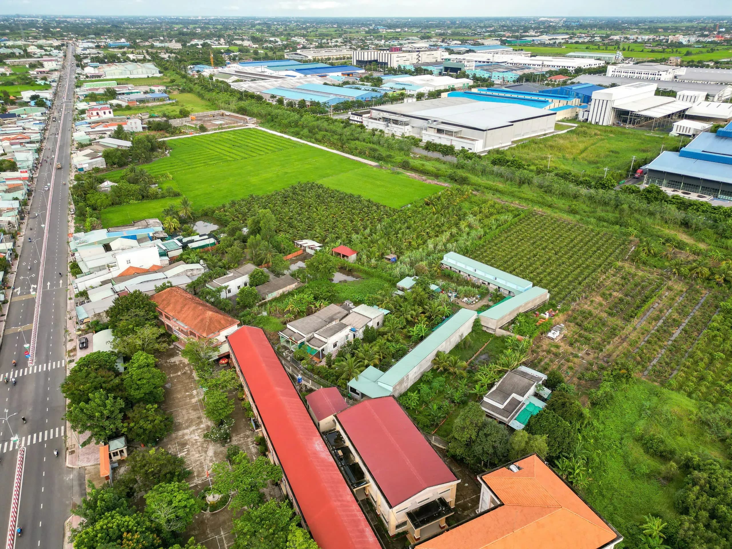 ĐẤT THỔ CƯ VỊ TRÍ TIỆN ÍCH VÀNG – SÁT TRƯỜNG HỌC, KINH DOANH TUYỆT VỜI!